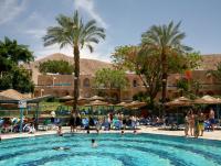 The pool at day